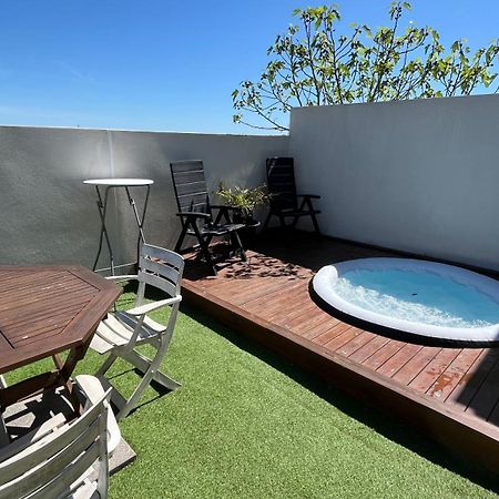 Appartement Avec Spa-Avril A Sept-Camargue 4 Personnes Saint-Laurent-dʼAigouze Esterno foto