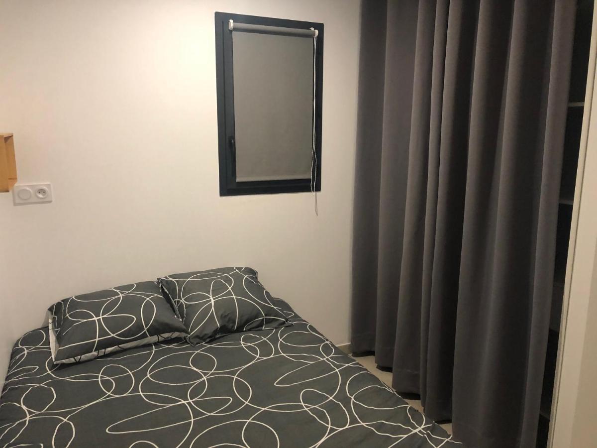 Appartement Avec Spa-Avril A Sept-Camargue 4 Personnes Saint-Laurent-dʼAigouze Esterno foto