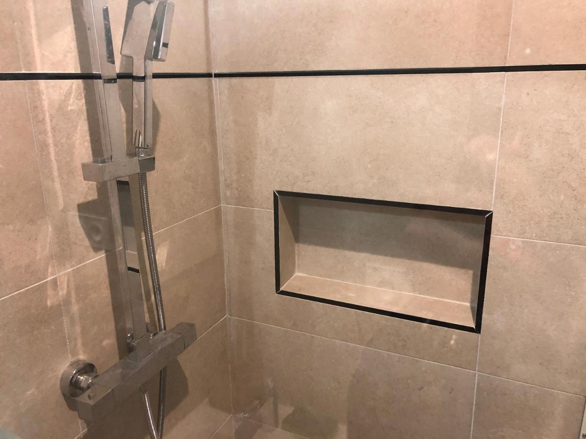 Appartement Avec Spa-Avril A Sept-Camargue 4 Personnes Saint-Laurent-dʼAigouze Esterno foto